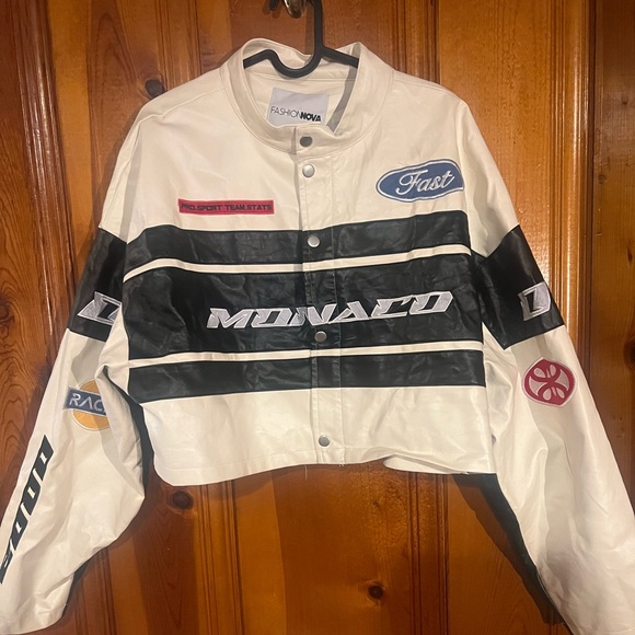 Cropped Faux Leather Jacket - Picture 5 of 8